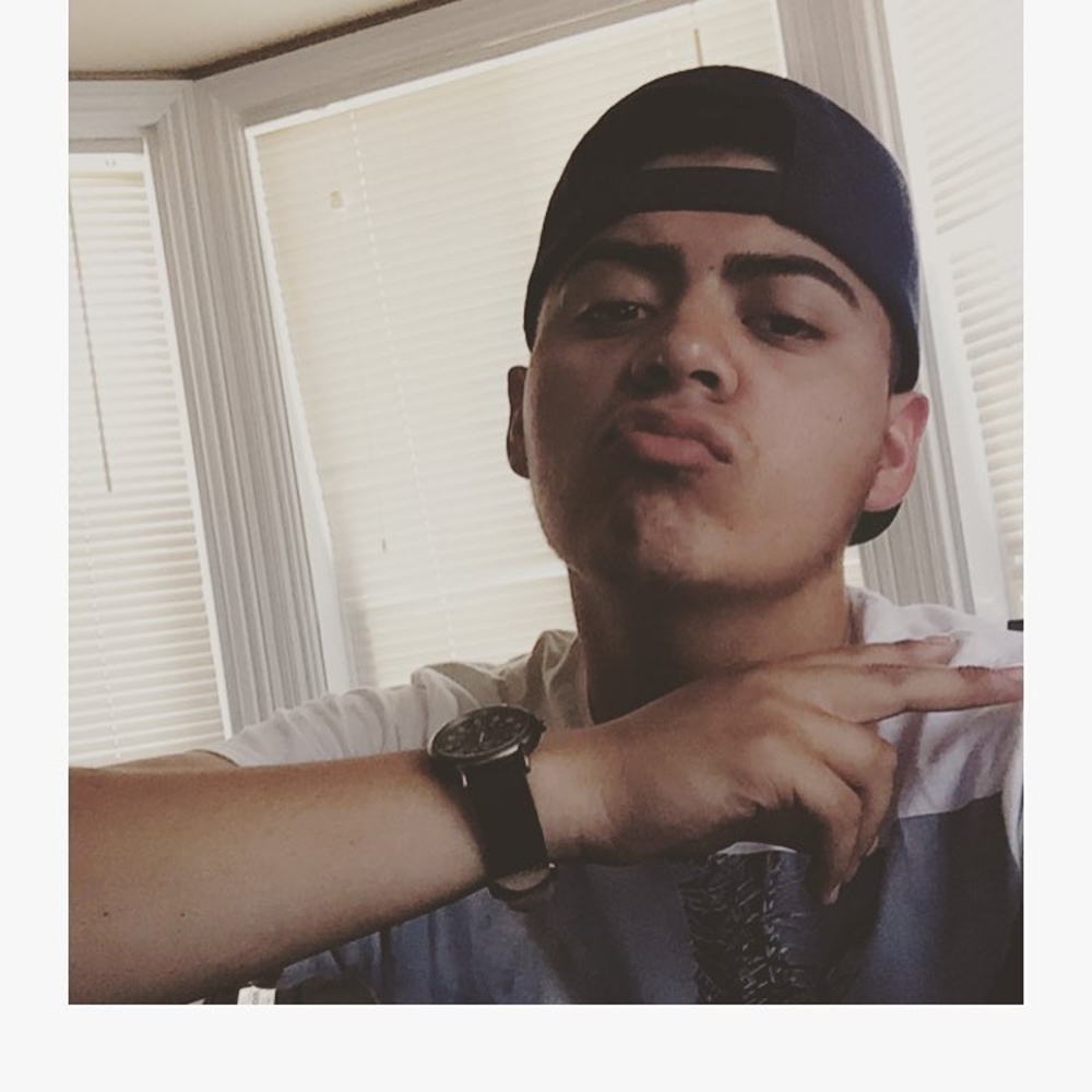 Meet your Posher, Gilberto